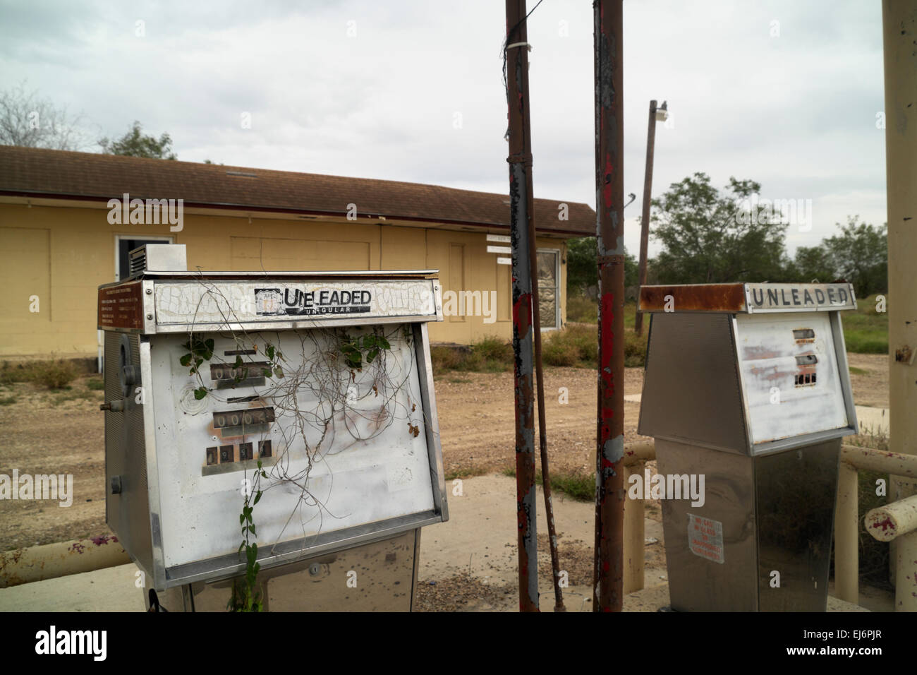 Abandoned gas station and convenience store near Zapata, Texas, USA. Stock Photo