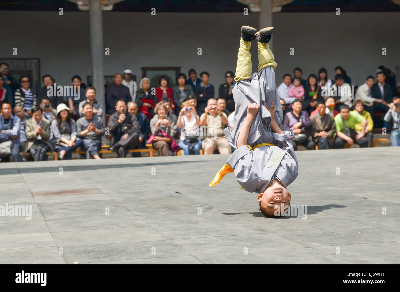 Shaolin Monks Kung Fu Demonstration in Luo Yang, China Stock Photo Alamy