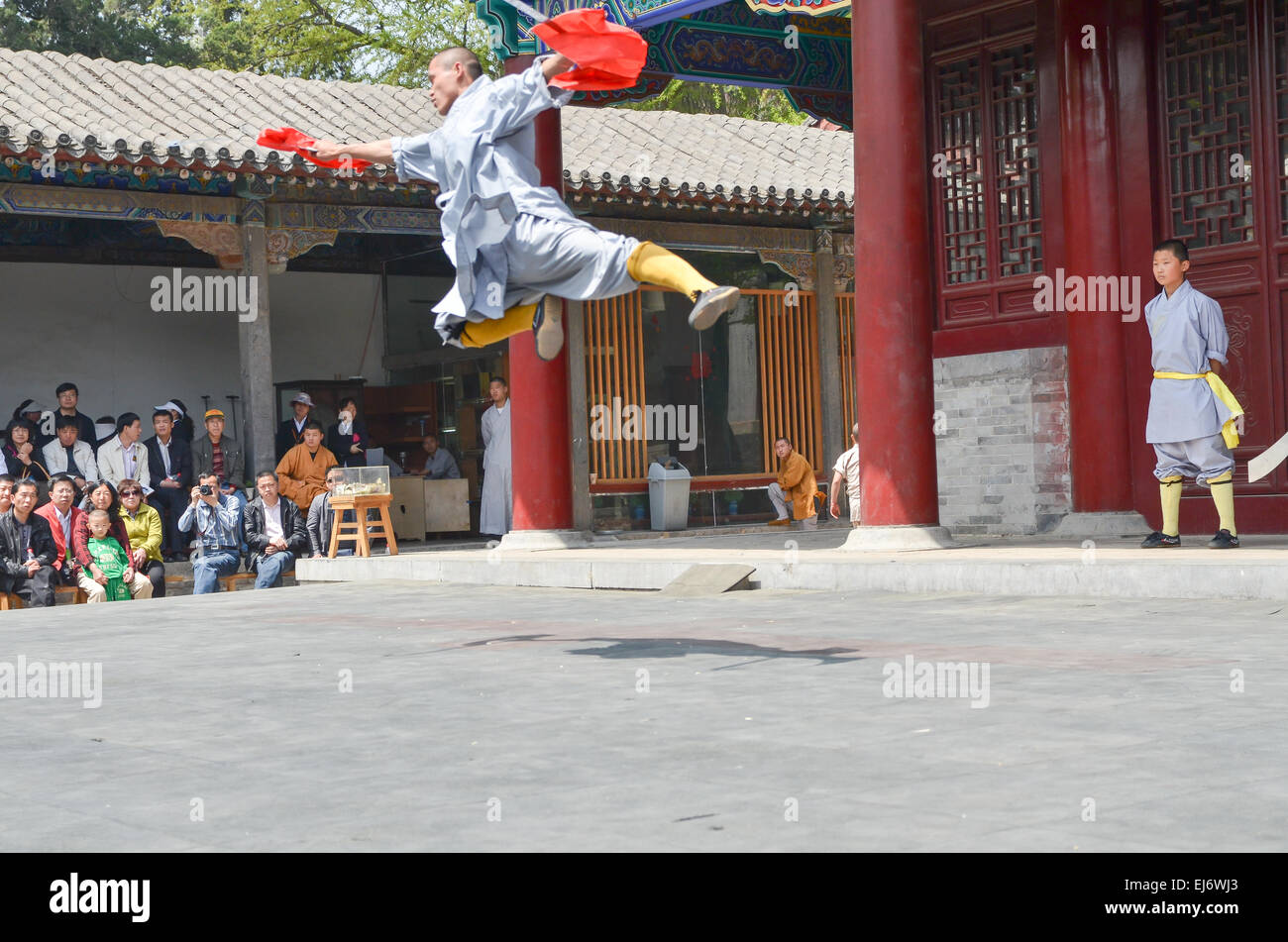 Shaolin Monks Kung Fu Demonstration in Luo Yang, China Stock Photo Alamy