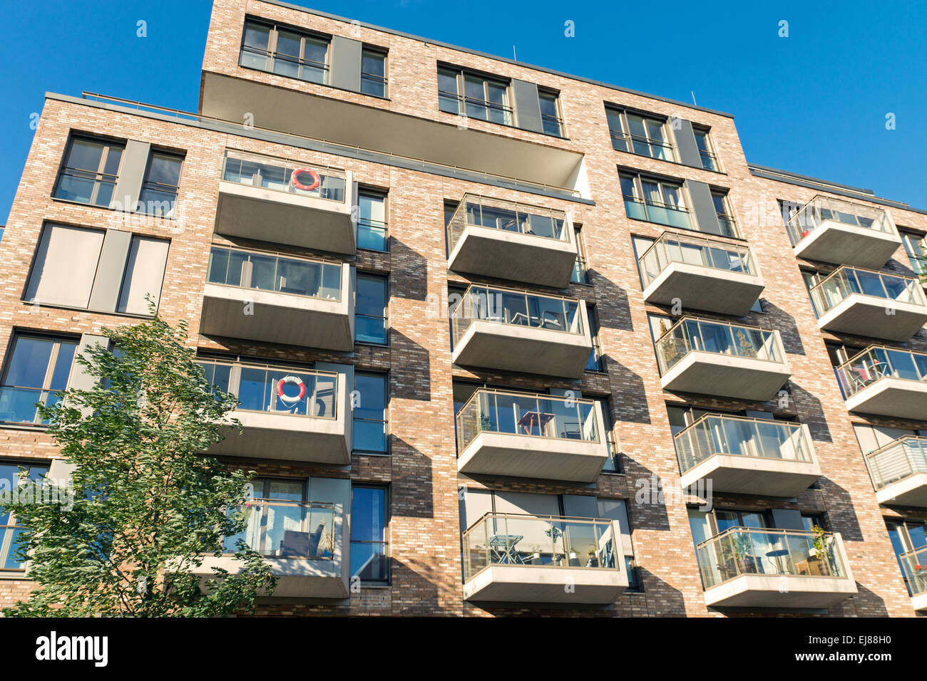 New apartment house in Hamburg Stock Photo Alamy