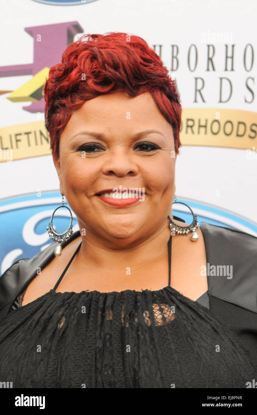 Celebrity Arrivals to the 2014 Steve Harvey Neighborhood Awards on