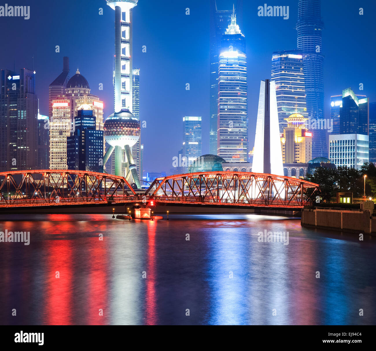 beautiful shanghai garden bridge at night Stock Photo