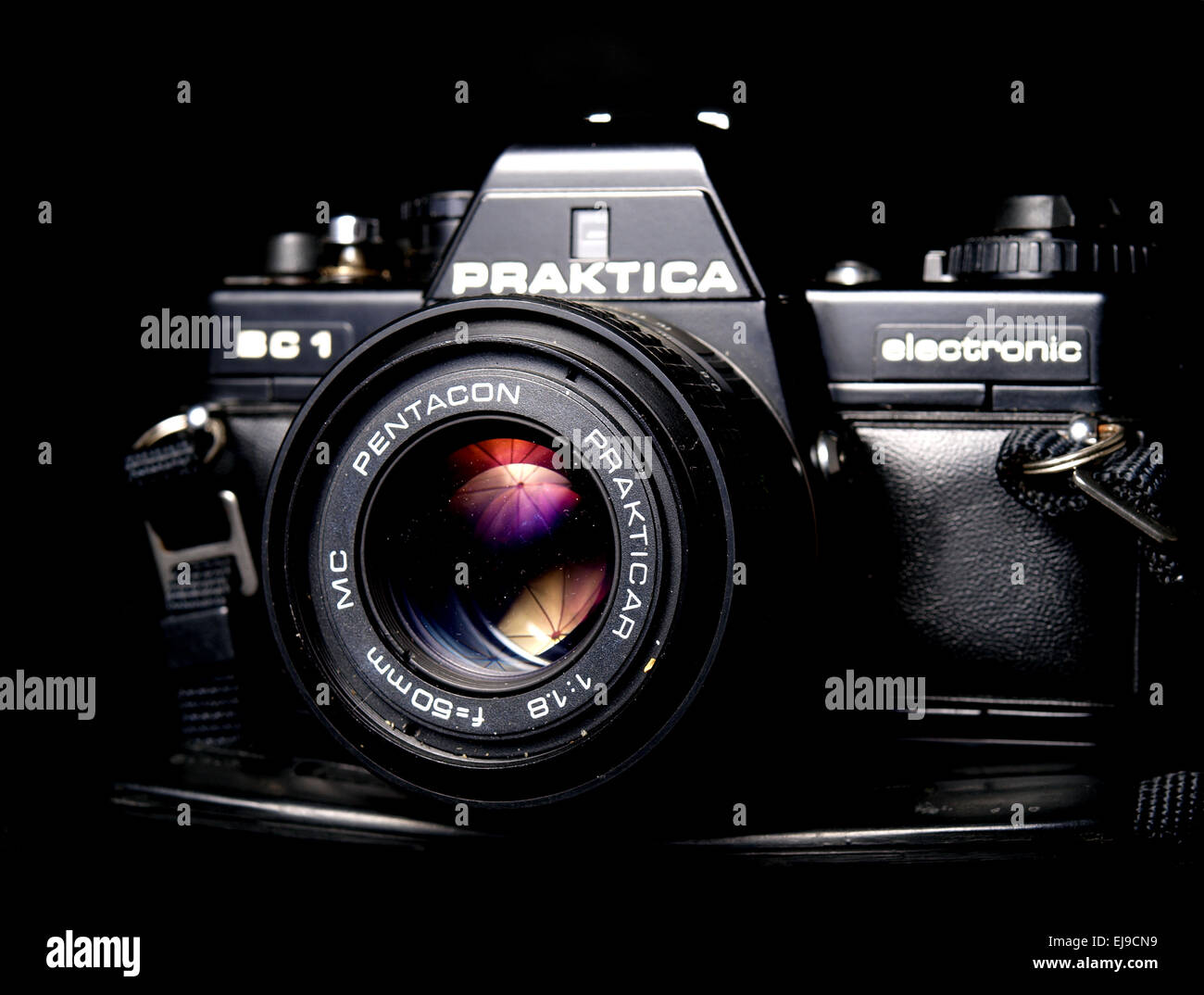 Praktica hi-res stock photography and images - Alamy