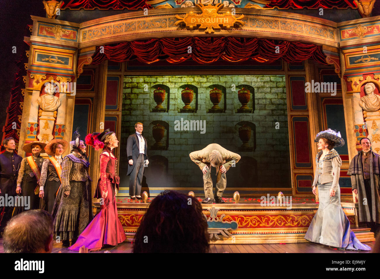 Curtain call, A Gentleman's Guide to Love & Murder, Walter Kerr Theater, Broadway, New York, USA Stock Photo