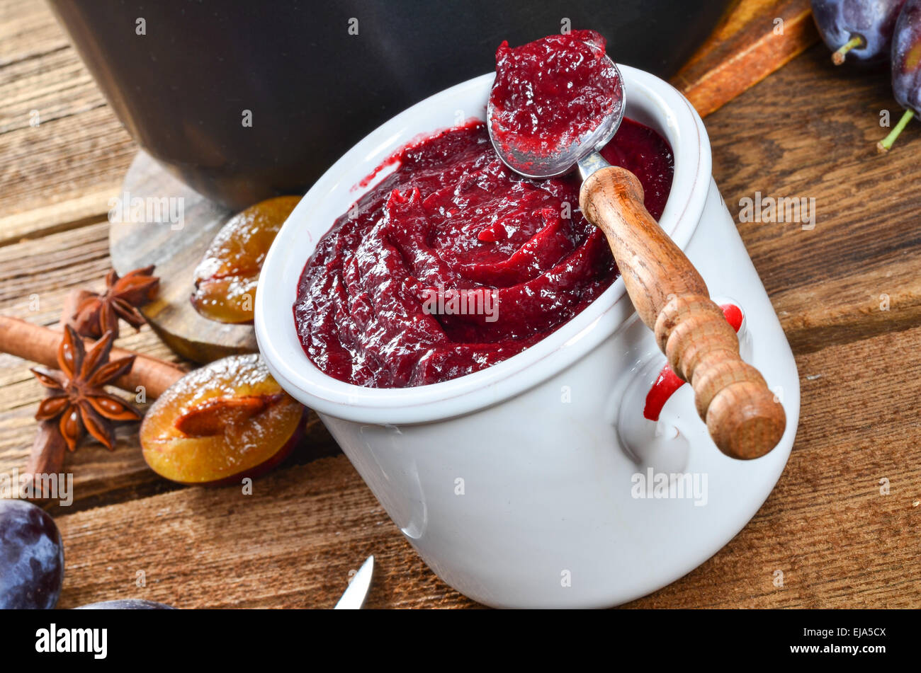 Puree Tree Crushed plum hi-res stock photography and images - Alamy