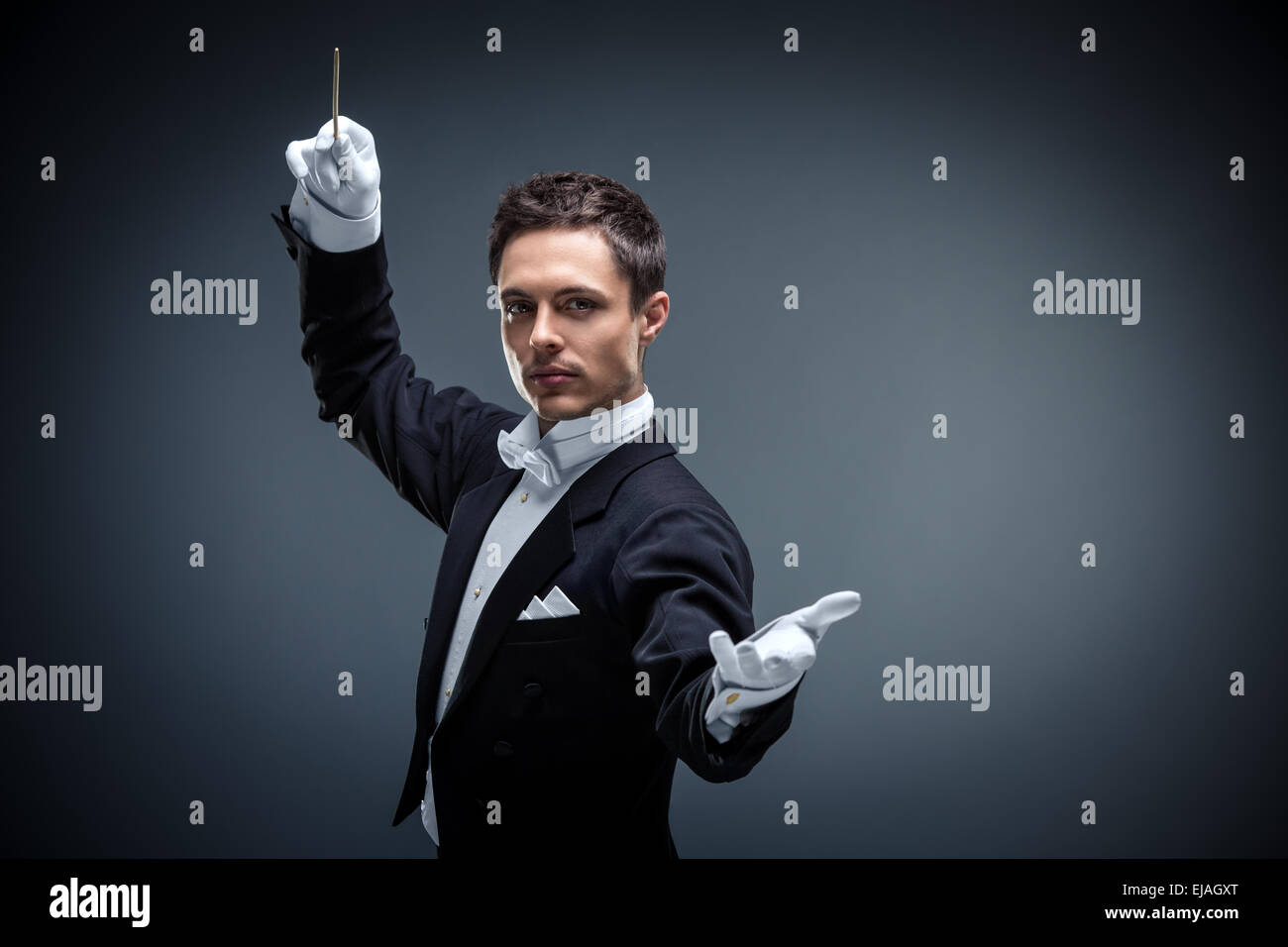 Conductor baton hires stock photography and images Alamy
