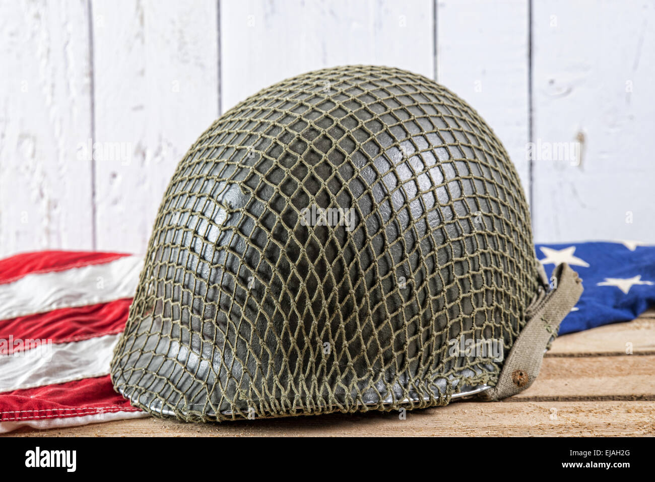 World war two us army helmet hi-res stock photography and images - Alamy