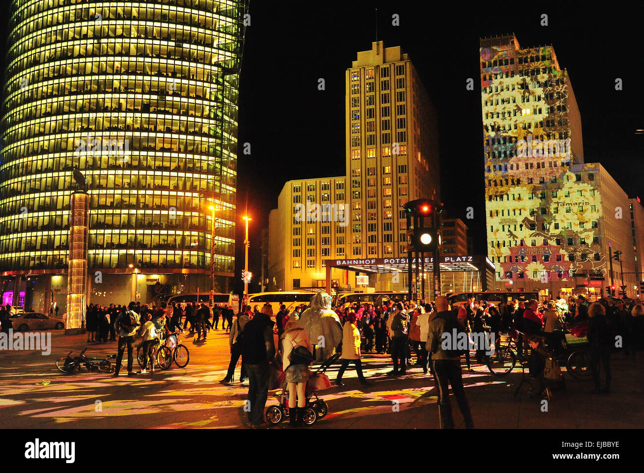 Capital Berlin Germany at night Stock Photo - Alamy
