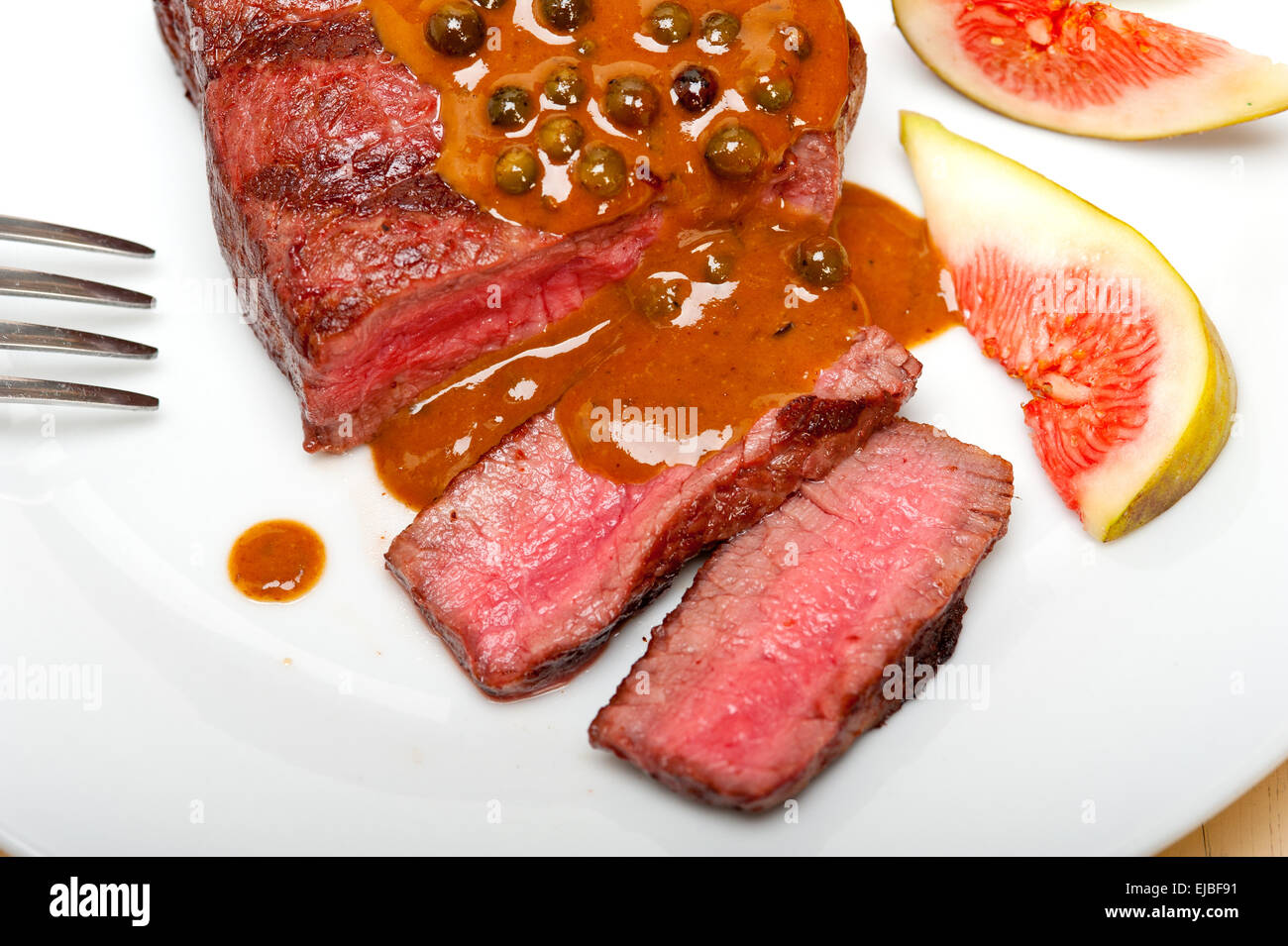 green peppercorn beef filet mignon Stock Photo Alamy