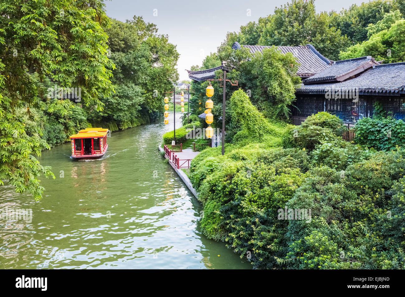 Canal Boat Painting Stock Photos &amp; Canal Boat Painting ...