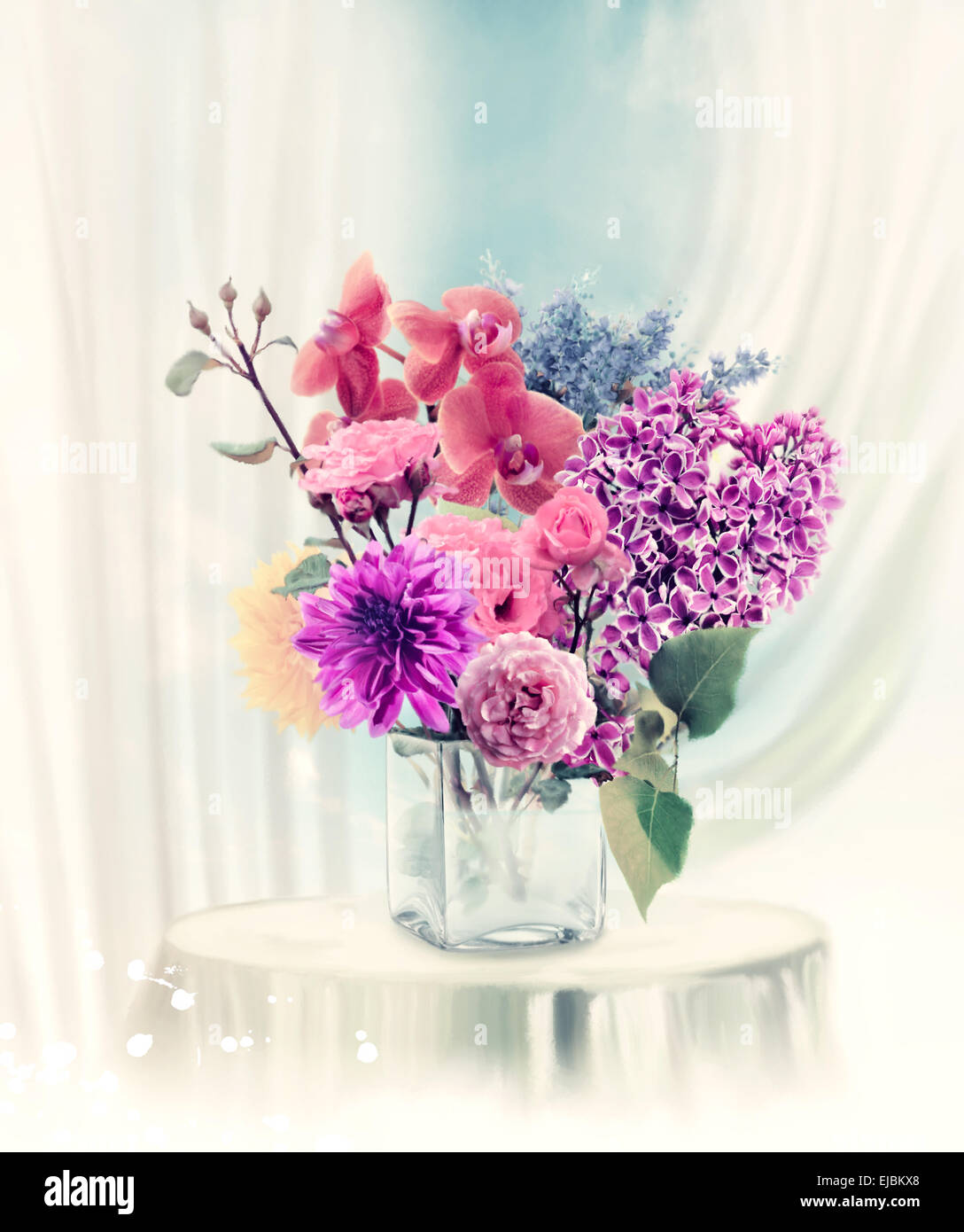 Flowers In Vase Stock Photo Alamy