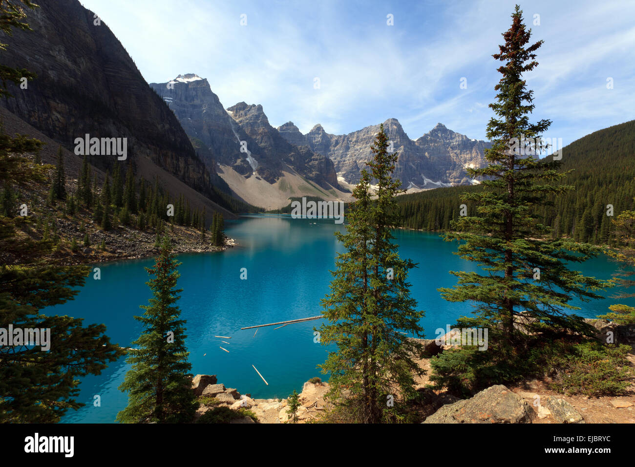 Moraine dammed lake hi-res stock photography and images - Alamy