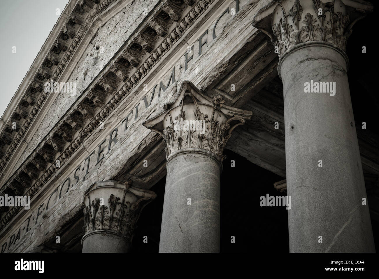 Pantheon of Agripa Pillars in Rome, Italy Stock Photo Alamy