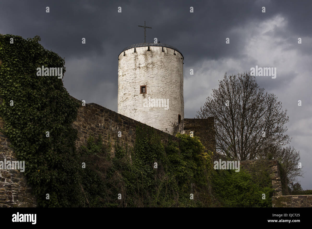 Reifferscheid castle hires stock photography and images Alamy