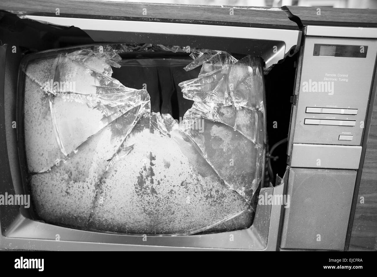 Broken Tv Black and White Stock Photos & Images Alamy