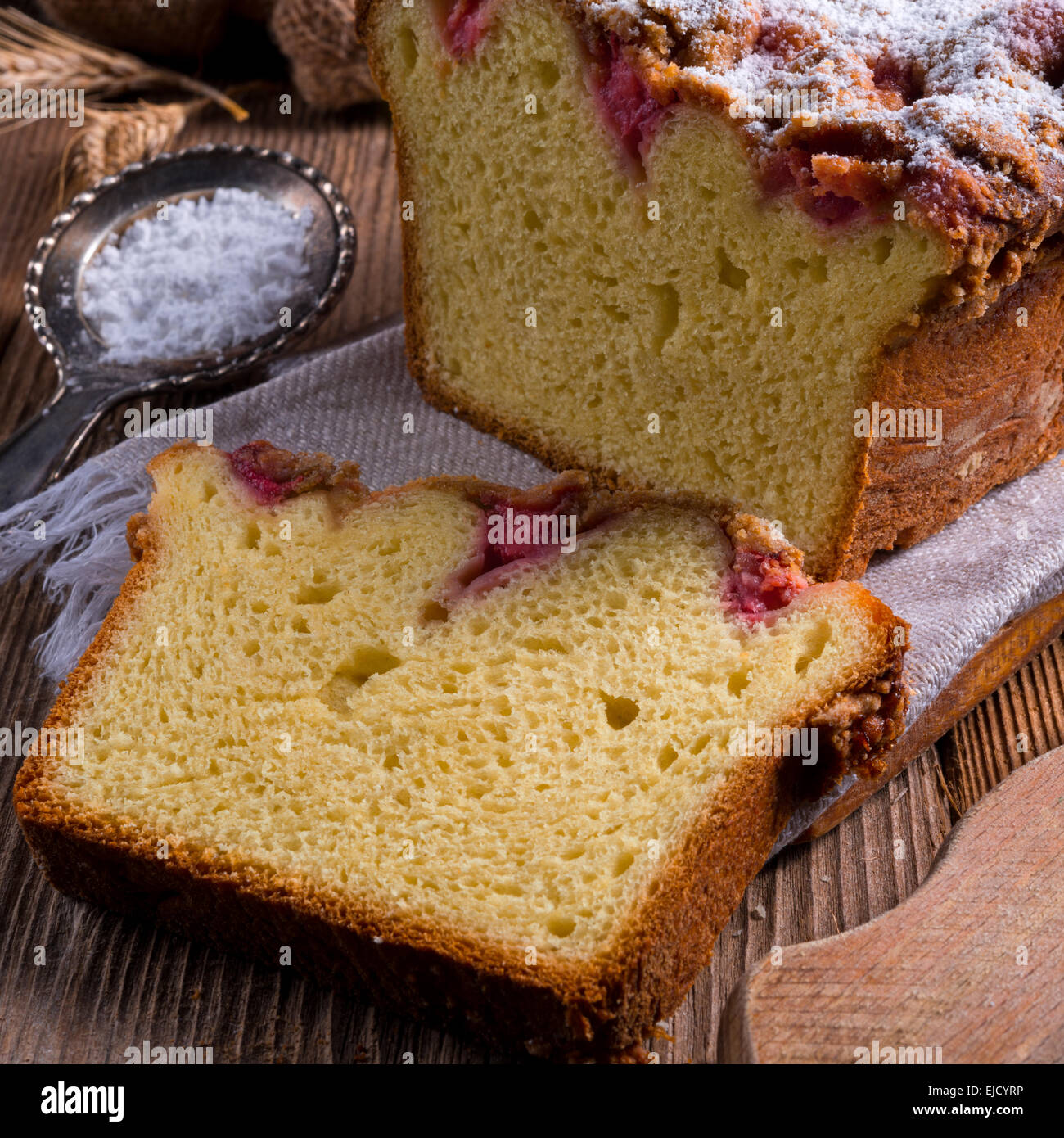yeast dough cake Stock Photo - Alamy