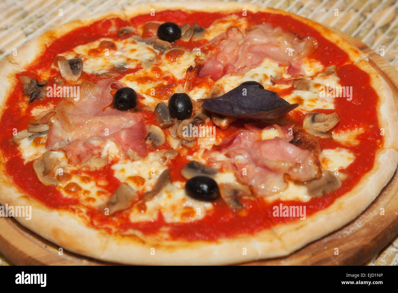 pizza with mushrooms Stock Photo - Alamy