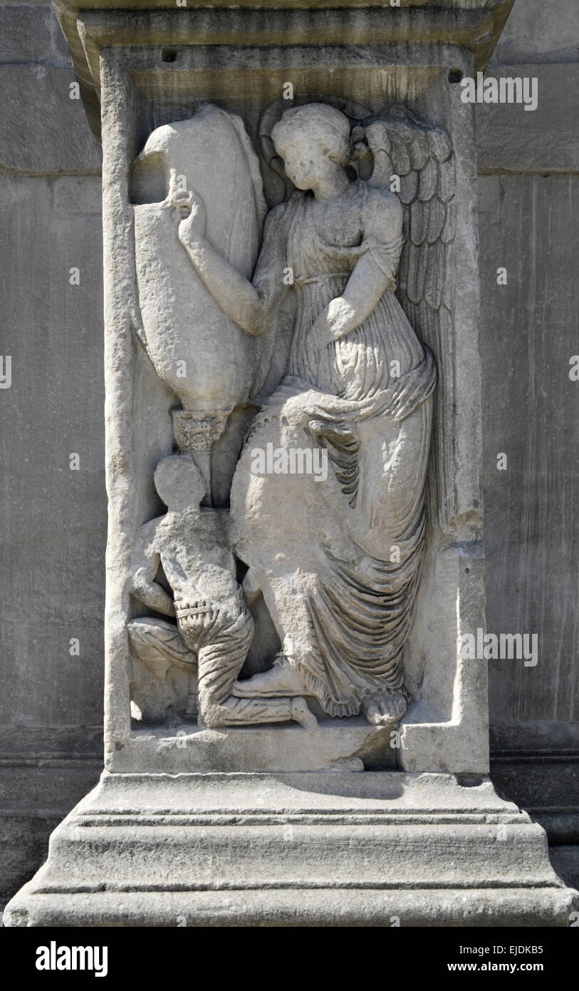 Sculpture on the Arch of Constantine, Rome.  Detail shows relief at the base of one of the Arch's columns. Stock Photo