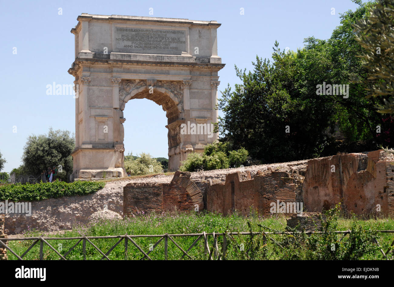The Arch of Titus in the Roman Forum Stock Photo - Alamy