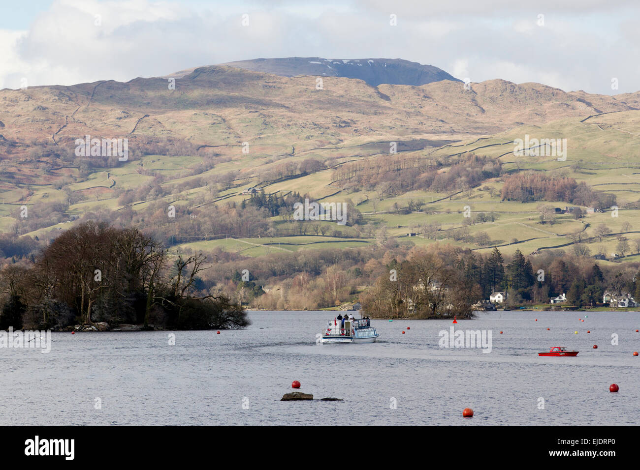Lake Windermere, Cumbria, UK. 24th March, 2015. Weather Passenger