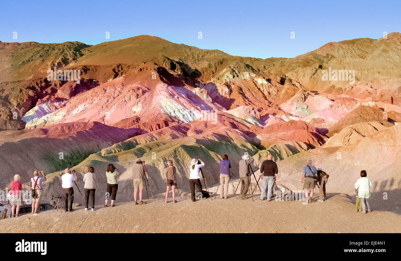 'Artist Palette' on the popular 'Artist Drive' in Death Valley National Park, USA.. Photographers wait for the perfect shot! Stock Photo