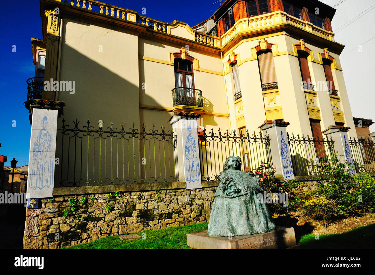 Eugenia martinez vallejo hi-res stock photography and images - Alamy