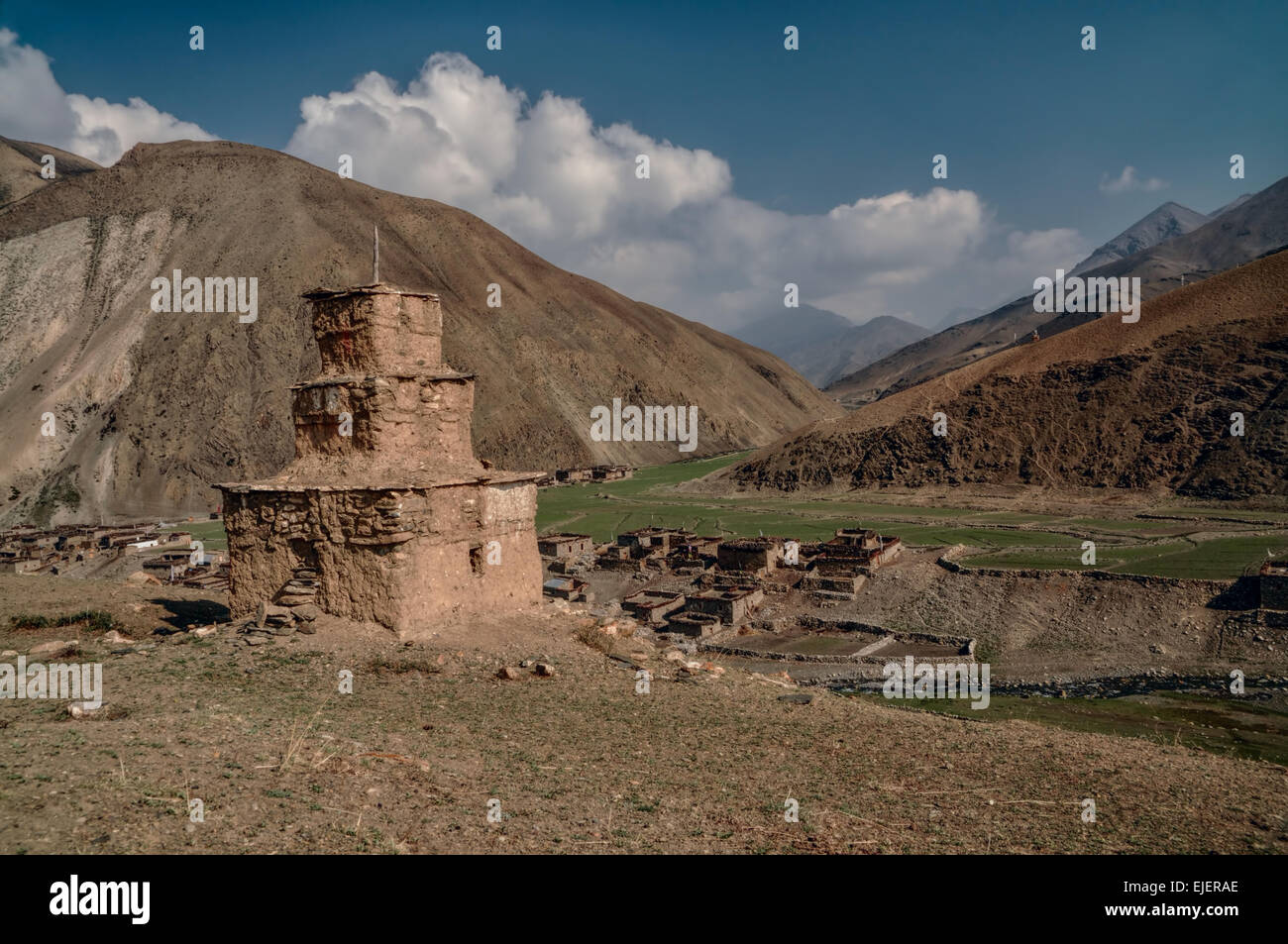 Scenic old shrine in Himalayas mountains in Nepal Stock Photo - Alamy