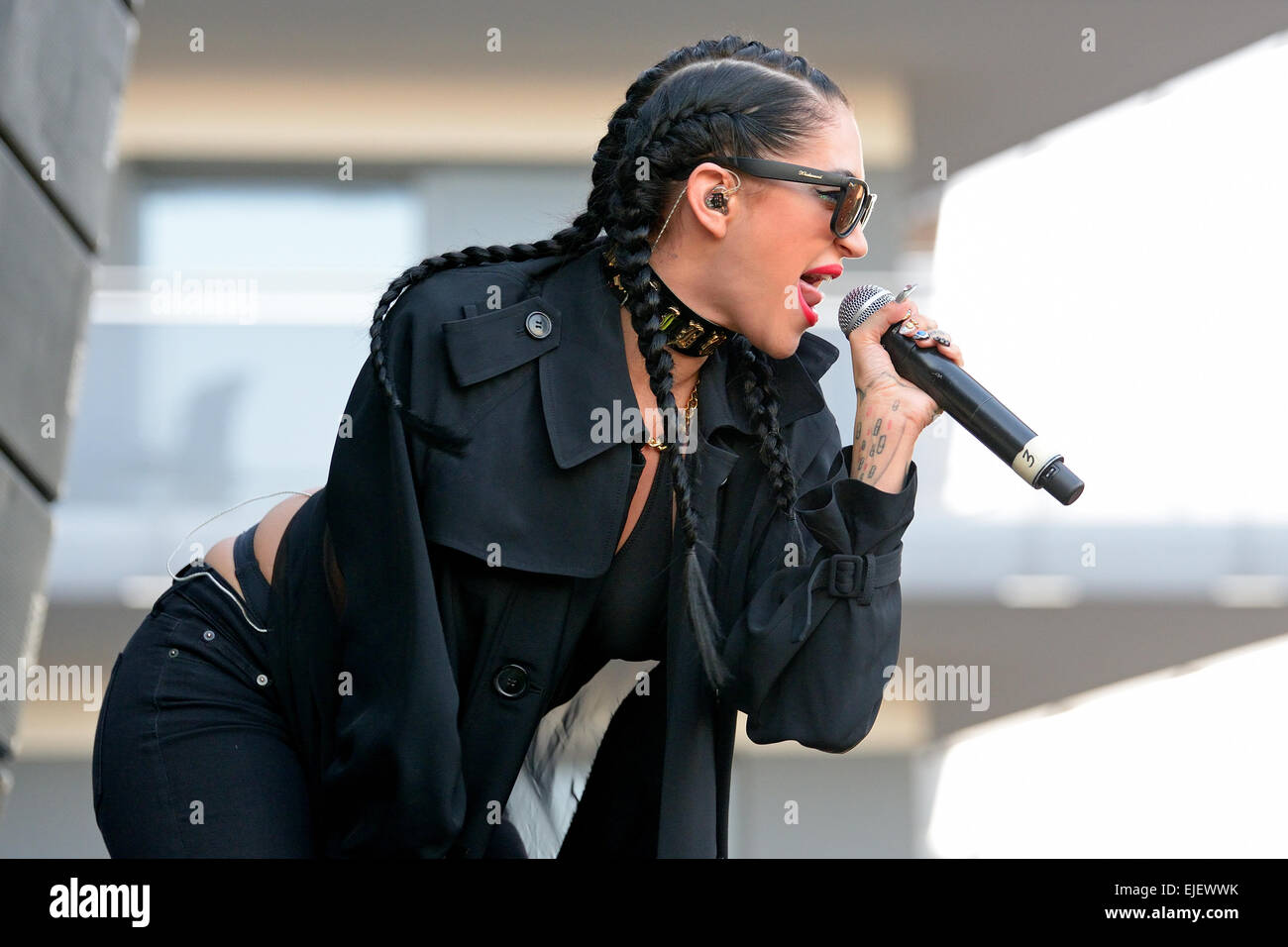 BARCELONA - MAY 23: Porcelain Black (American industrial pop singer  songwriter, rapper, and model) at Primavera Pop Festival Stock Photo - Alamy