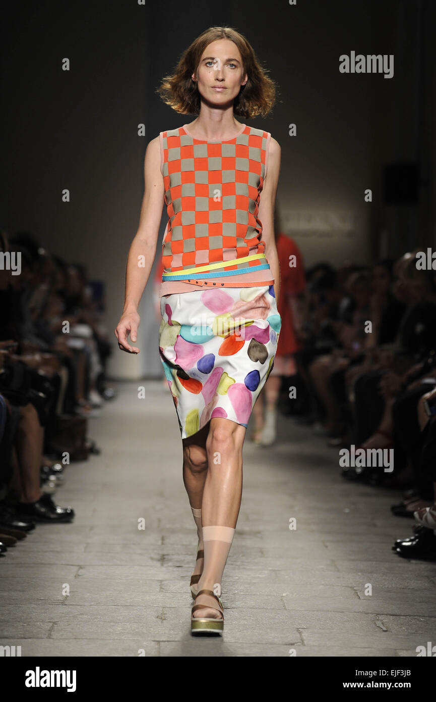 Milan Fashion Week Spring/Summer 2015 - Cividini - Catwalk Where: Milan ...