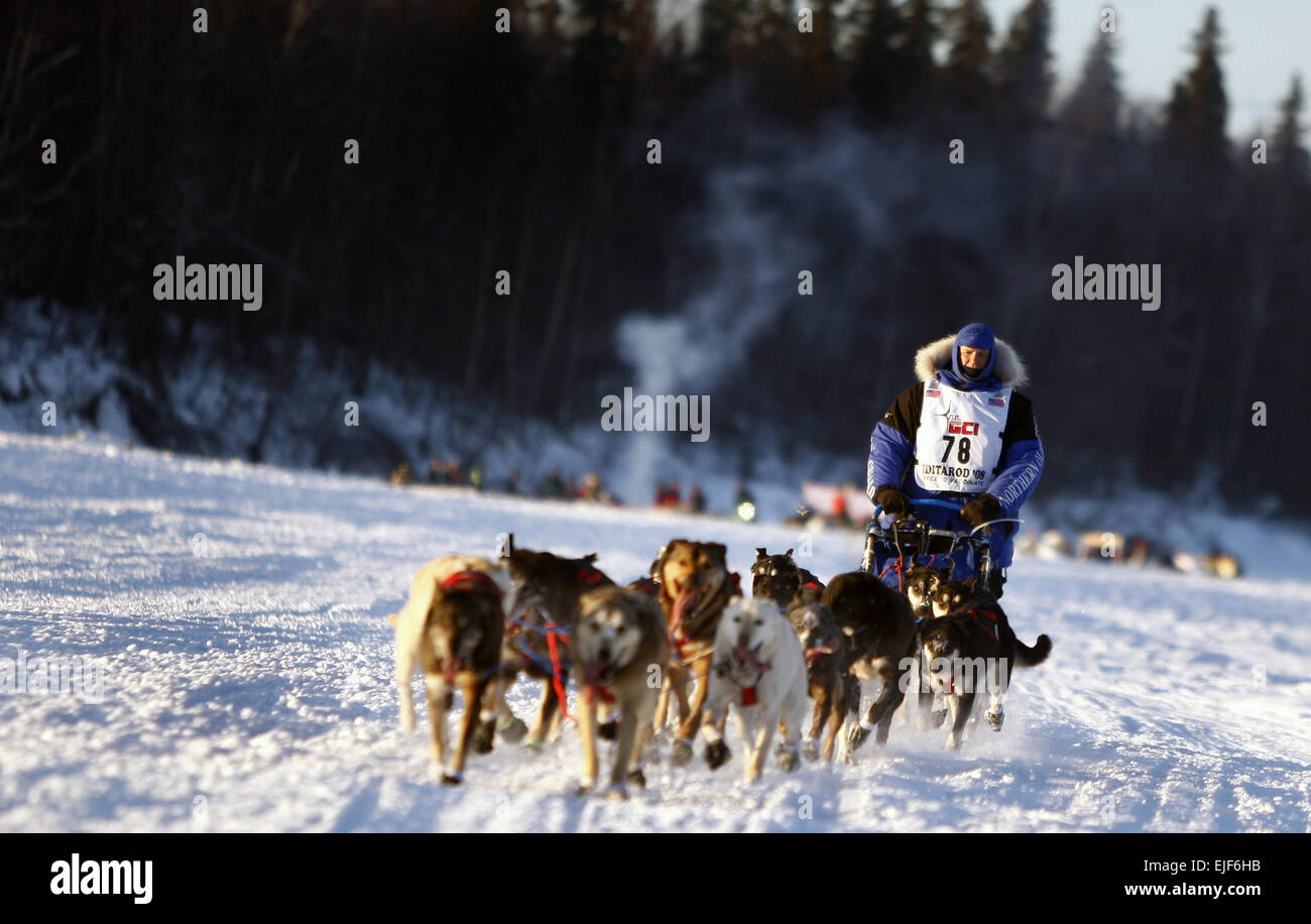 U.S. Army Master Sgt. Rodney Whaley, a Tennessee Army National Guardsman, trains with his dogs March 2, 2008, in Alaska, for the upcoming 2008 Iditarod, billed as "The World's Last Great Race."  The two-week dog sled race in Anchorage, Alaska, will take Whaley over frozen rivers, jagged mountain ranges, dense forests, desolate tundra and miles of windswept coast. Whaley, who is being sponsored by the Army National Guard, will become the first Tennessean in history to compete in the race.  Russel Lee Klika Released Stock Photo