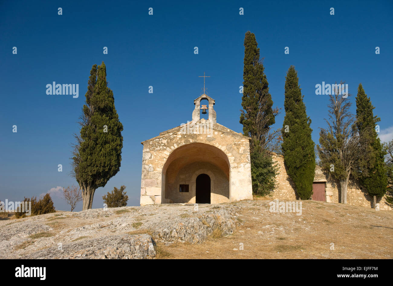 CHAPELLE SAINT SIXTE EYGALIERES PROVENCE BOUCHES DU RHONE FRANCE Stock