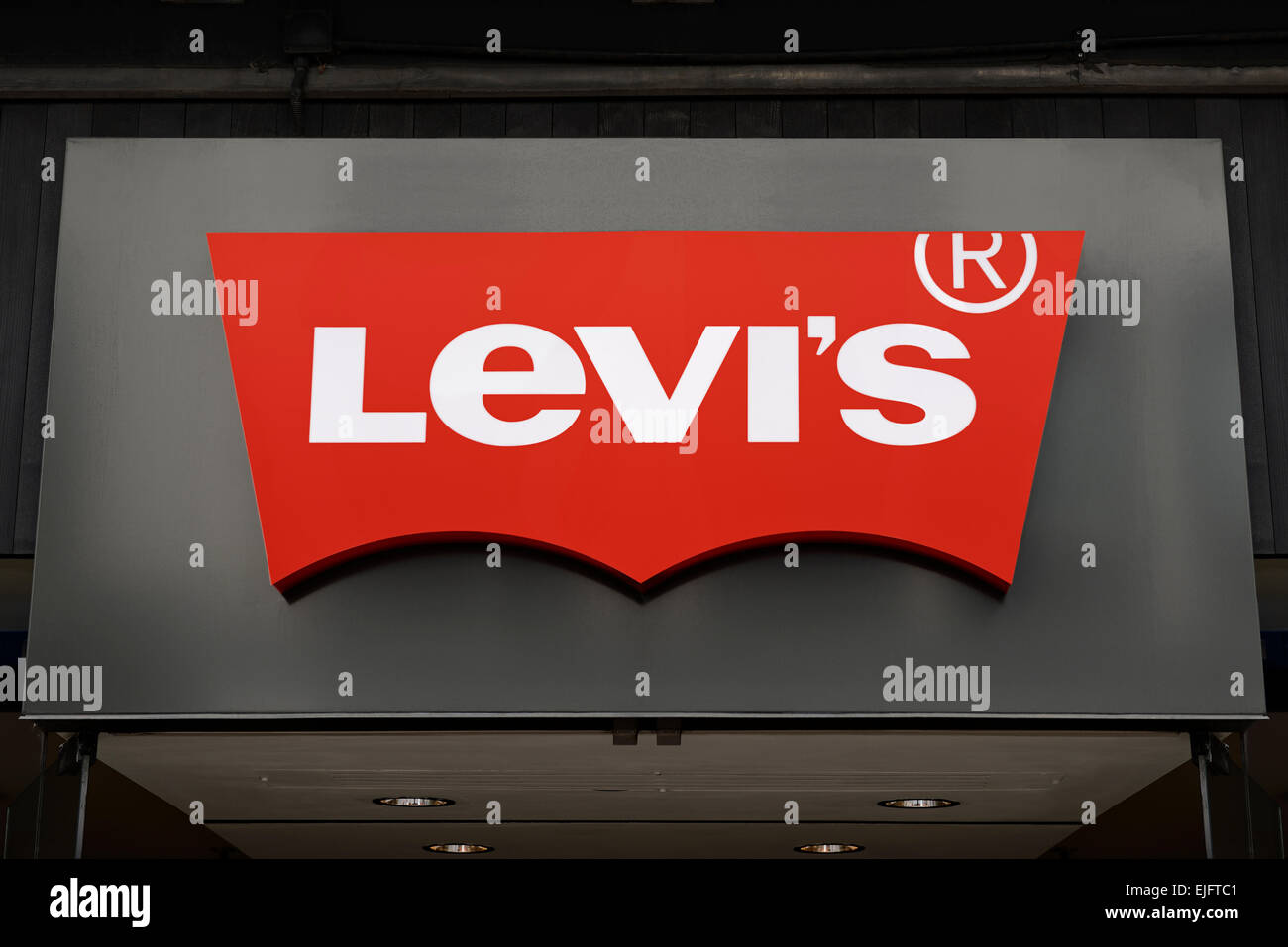 Levi shop hi-res stock photography and images - Alamy