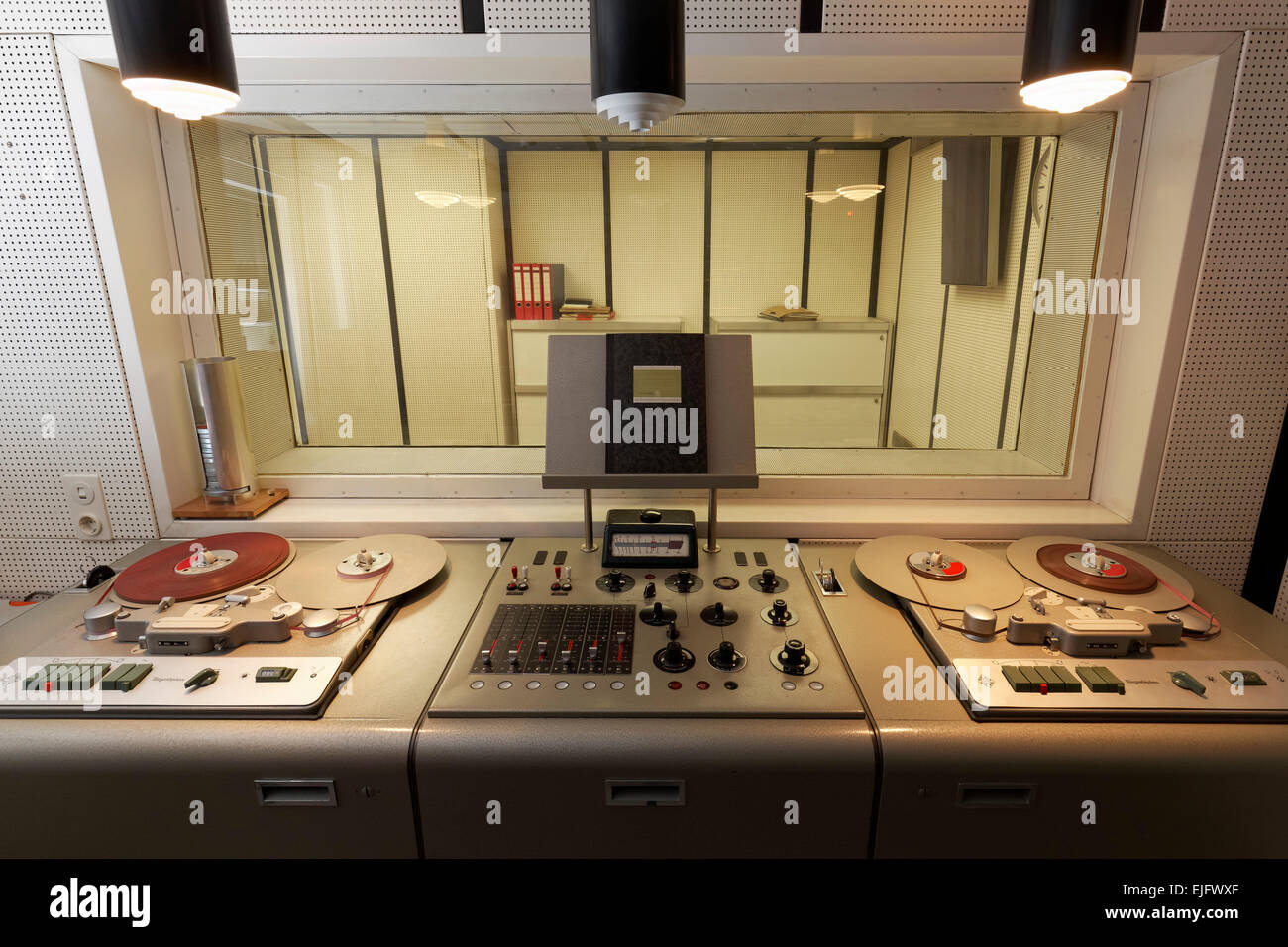 Analog recording studio with tape recorders, nuclear bunker, Kall-Urft, Eifel, North Rhine-Westphalia, Germany Stock Photo