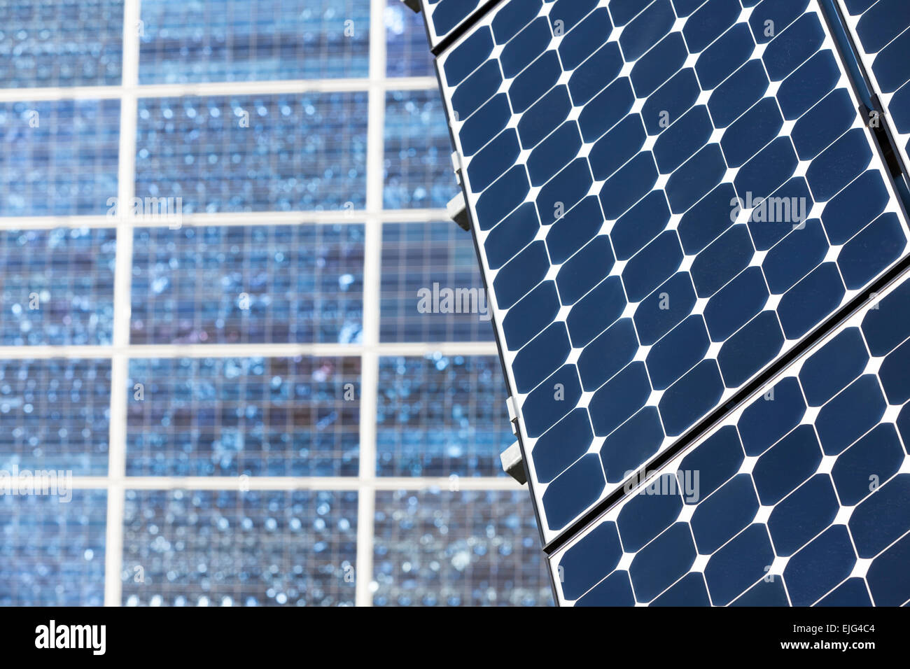 polycrystalline sillicon photovoltaic solar panel Stock Photo - Alamy