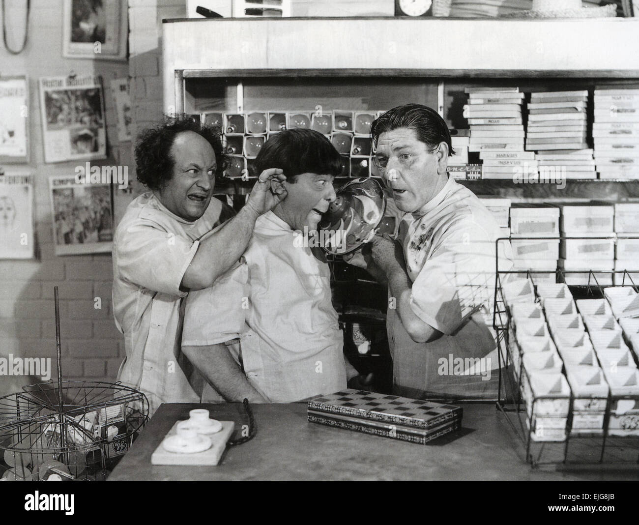 THE THREE STOOGES American film comic trio about 1960. From left: Larry Fine, Curly Howard, Moe Howard Stock Photo