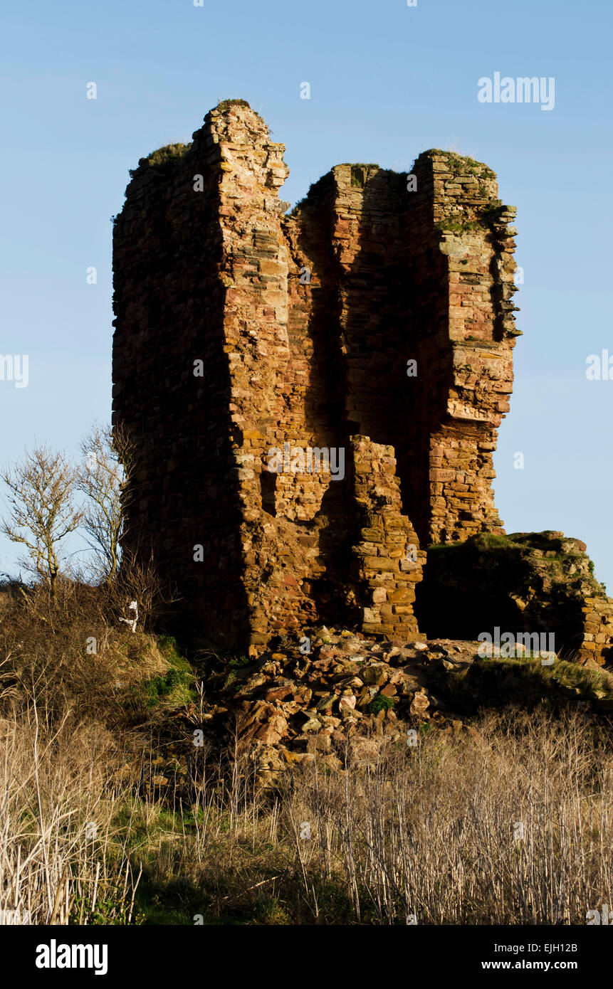 Remains of a ruined building near Kinghorn in Fife, Scotland. Stock Photo
