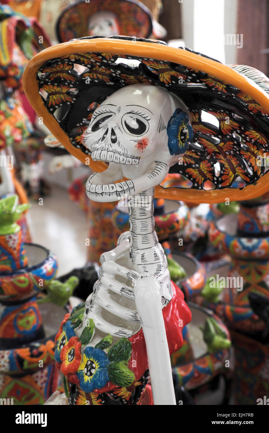 Ceramic sculpture on display in a department store in Nuevo Progreso, Tamaulipas, Mexico. Stock Photo
