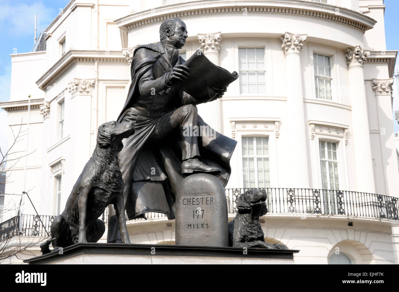 London, England, UK. Statue of Robert Grosvenor, 1st Marquess of Westminster in Wilton Crescent, Belgravia. (1998) Stock Photo