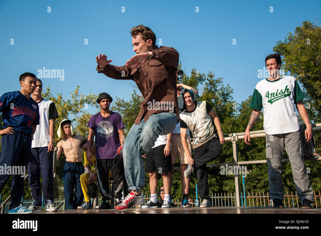 ORENBURG, ORENBURG region, RUSSIA, 16 August, 2014 year. Outdoor Youth Festival of hip hop culture (Street Life). Artist break dance Stock Photo