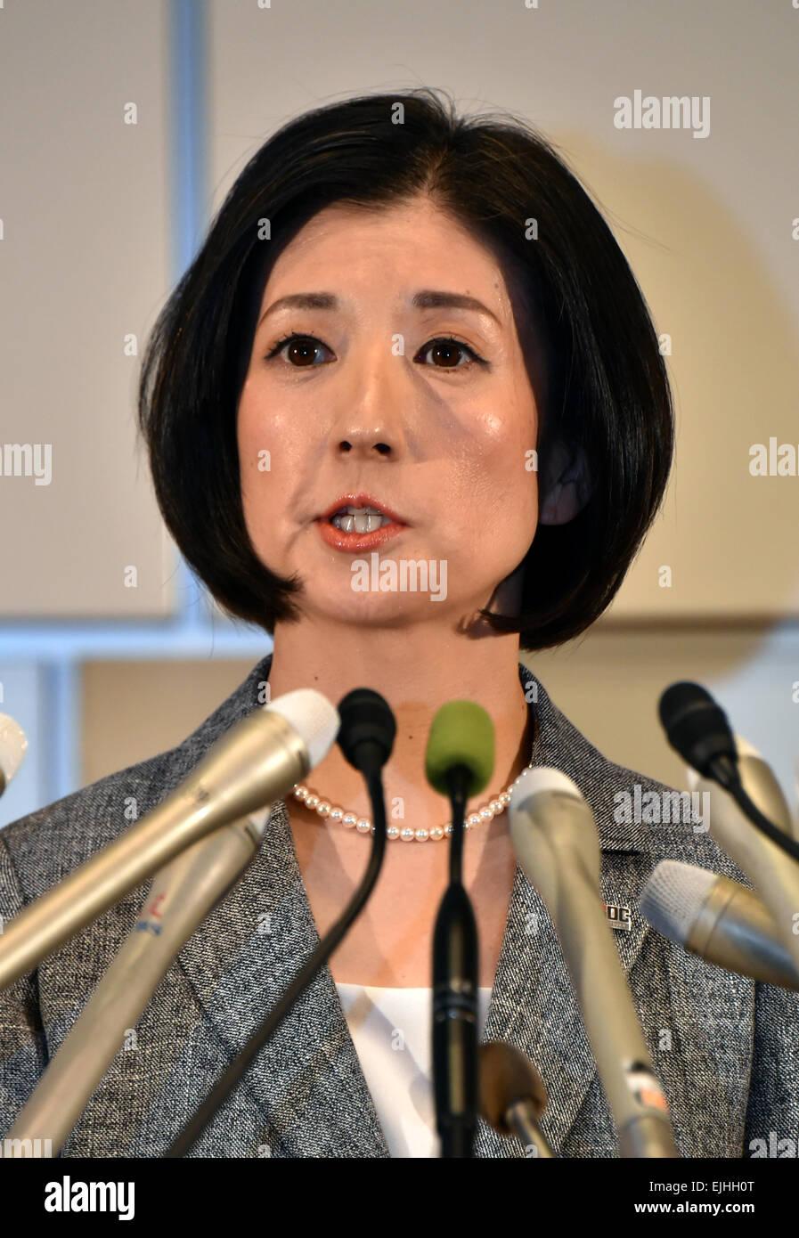 Tokyo, Japan. 27th Mar, 2015. President Kumiko Otsuka of major Japanese furniture retailer Otsuka Kagu Ltd. speaks during a news conference in Tokyo following its annual shareholders' meeting on Friday, March 27, 2015. In a proxy fight over management, the companys founder and chairman, Katsuhisa Otsuka, 71, sought to overthrow his daughter, Kumiko, but shareholders voted down the chairman's proposal and selected a board favorable to his daughter. © Natsuki Sakai/AFLO/Alamy Live News Stock Photo