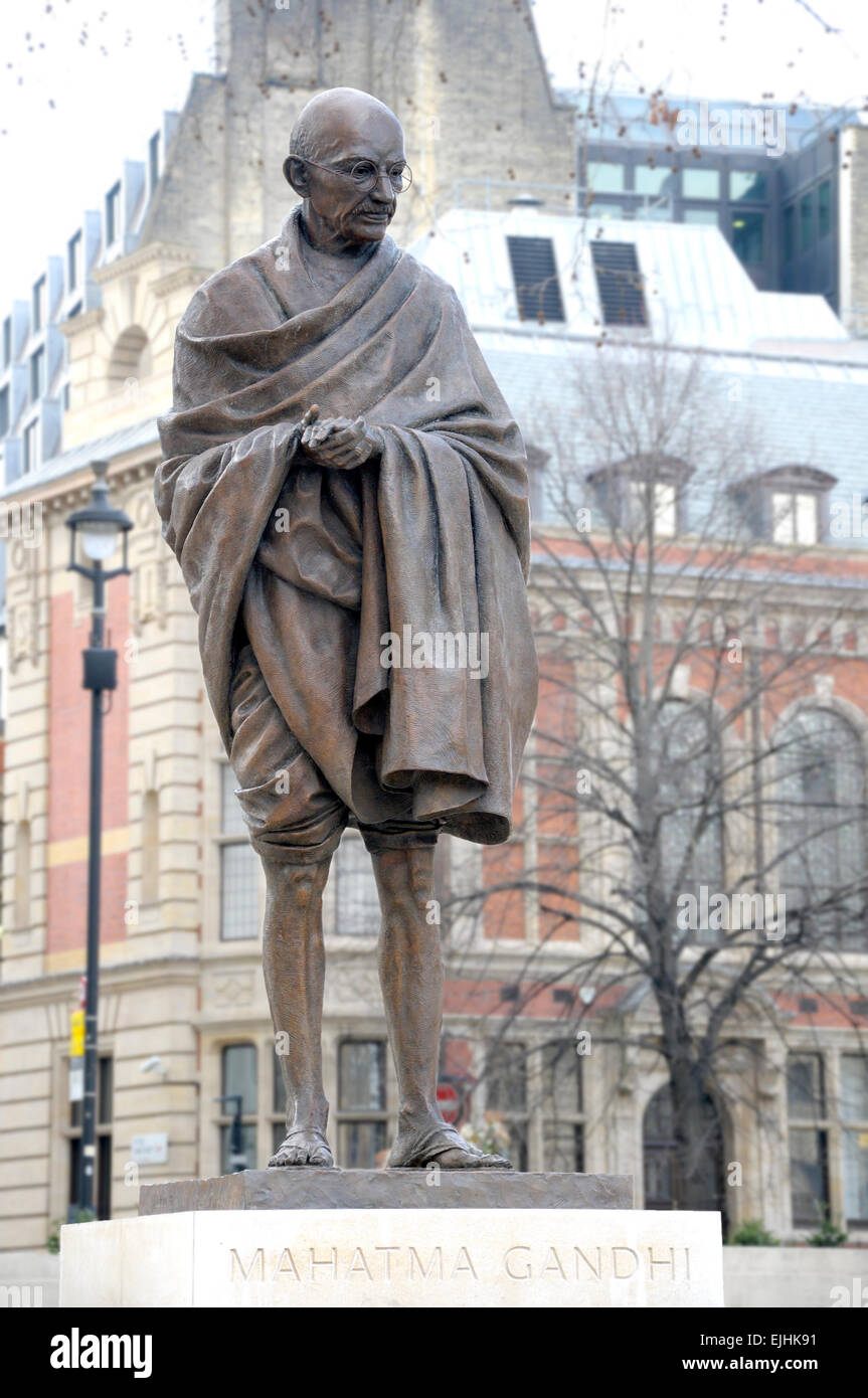 London, England, UK. Statue of Mahatma Gandhi, Parliament Square. (2015: Philip Jackson) Stock Photo