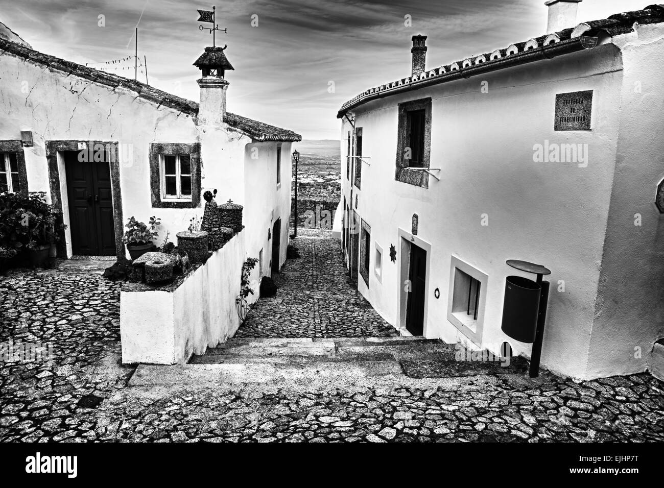 Emblematic whitewashed architecture in Marvao, Alentejo, Portalegre, Portugal Stock Photo