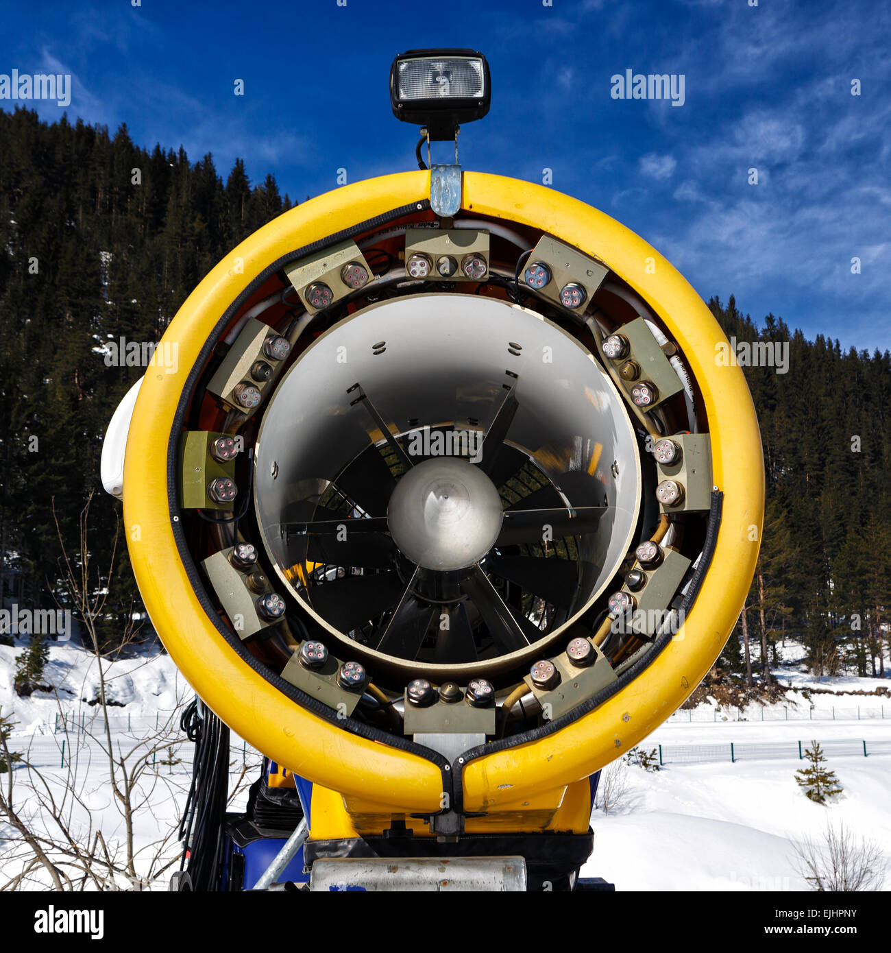 Production artificial snow hires stock photography and images Alamy