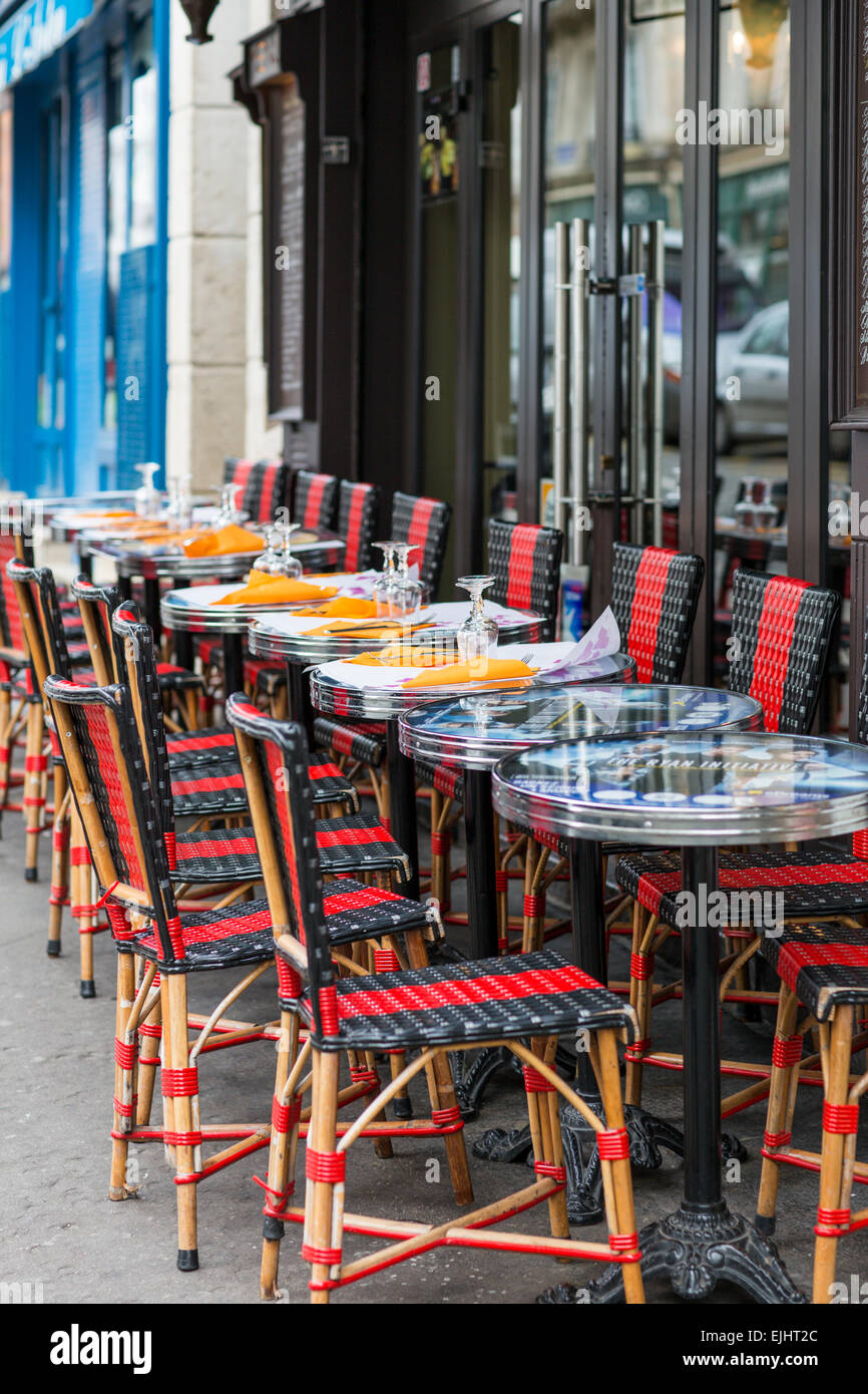 Outdoor cafe restaurant in Paris, France Stock Photo