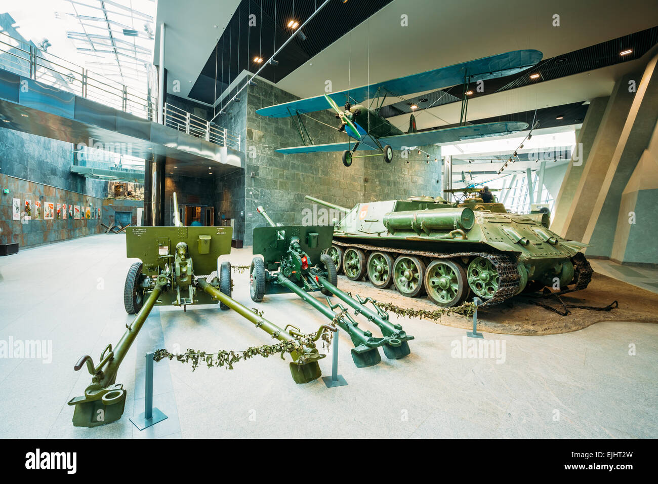 ZIS-3 Soviet 76mm anti-tank cannon divisional mod. 1942,  ZIS-2 57mm anti-tank cannon 1943, tank destroyer SU-100, bomber PO-2 Stock Photo