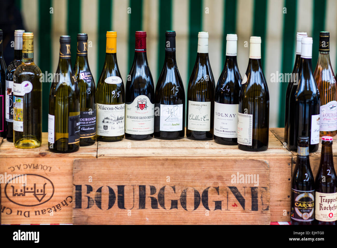 Bottles of bourgogne wine in paris hires stock photography and images