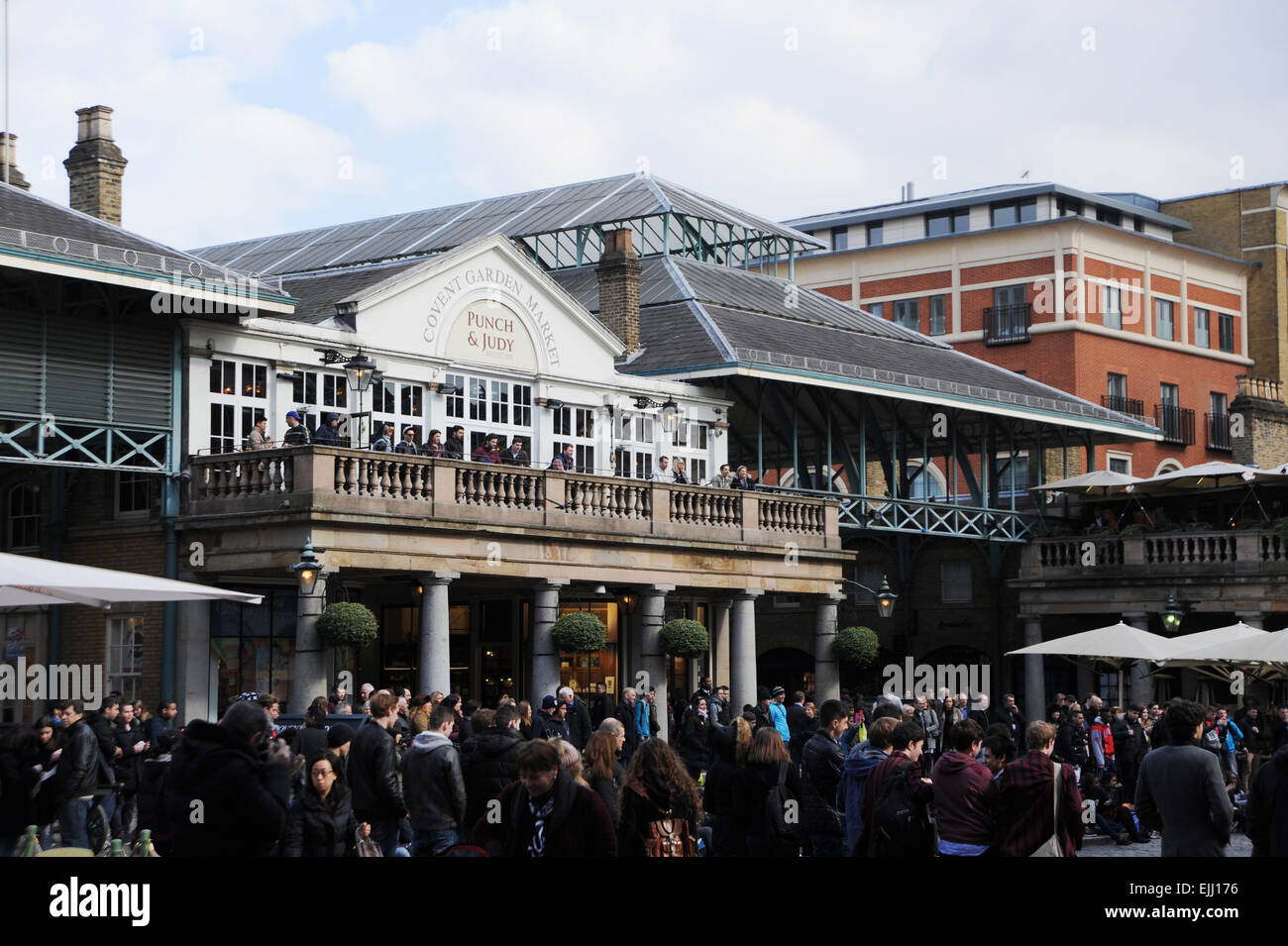 Punch judy covent garden hires stock photography and images Alamy