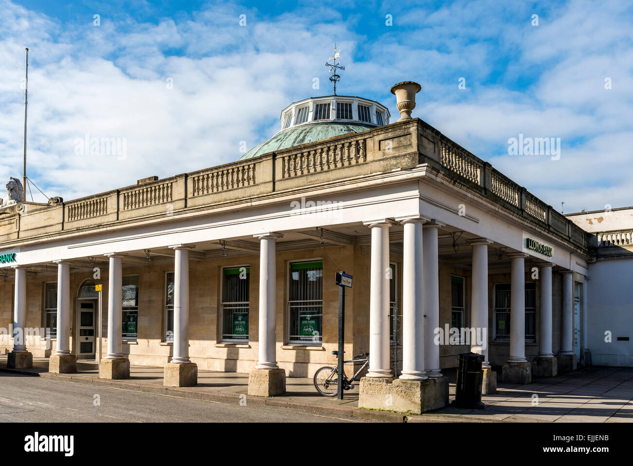 Montpellier Cheltenham High Resolution Stock Photography and Images Alamy