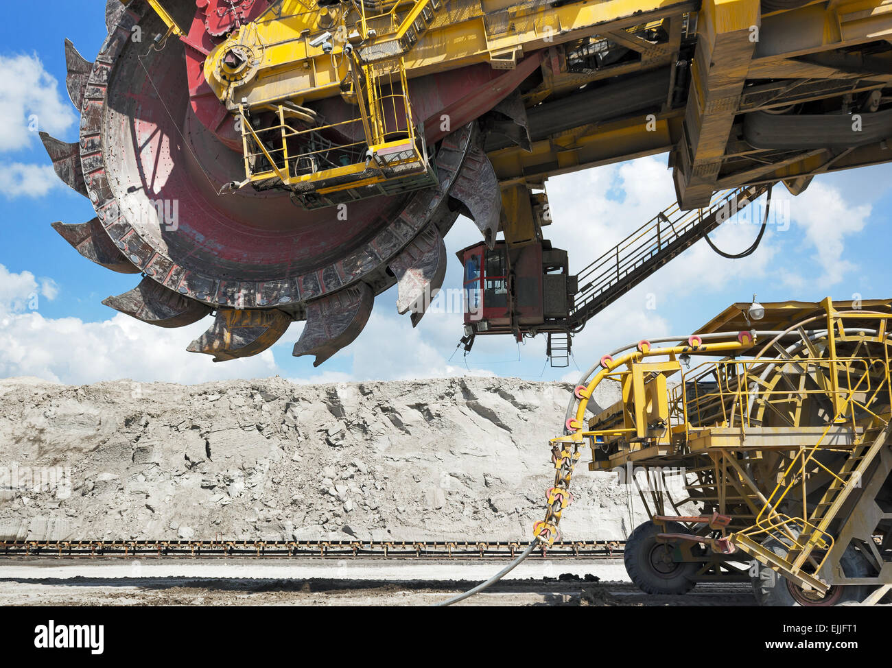 Giant coal loader in open-cast mine Stock Photo