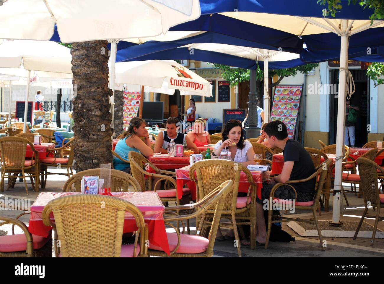 Pavement Cafe In The City Centre Jerez De La Frontera